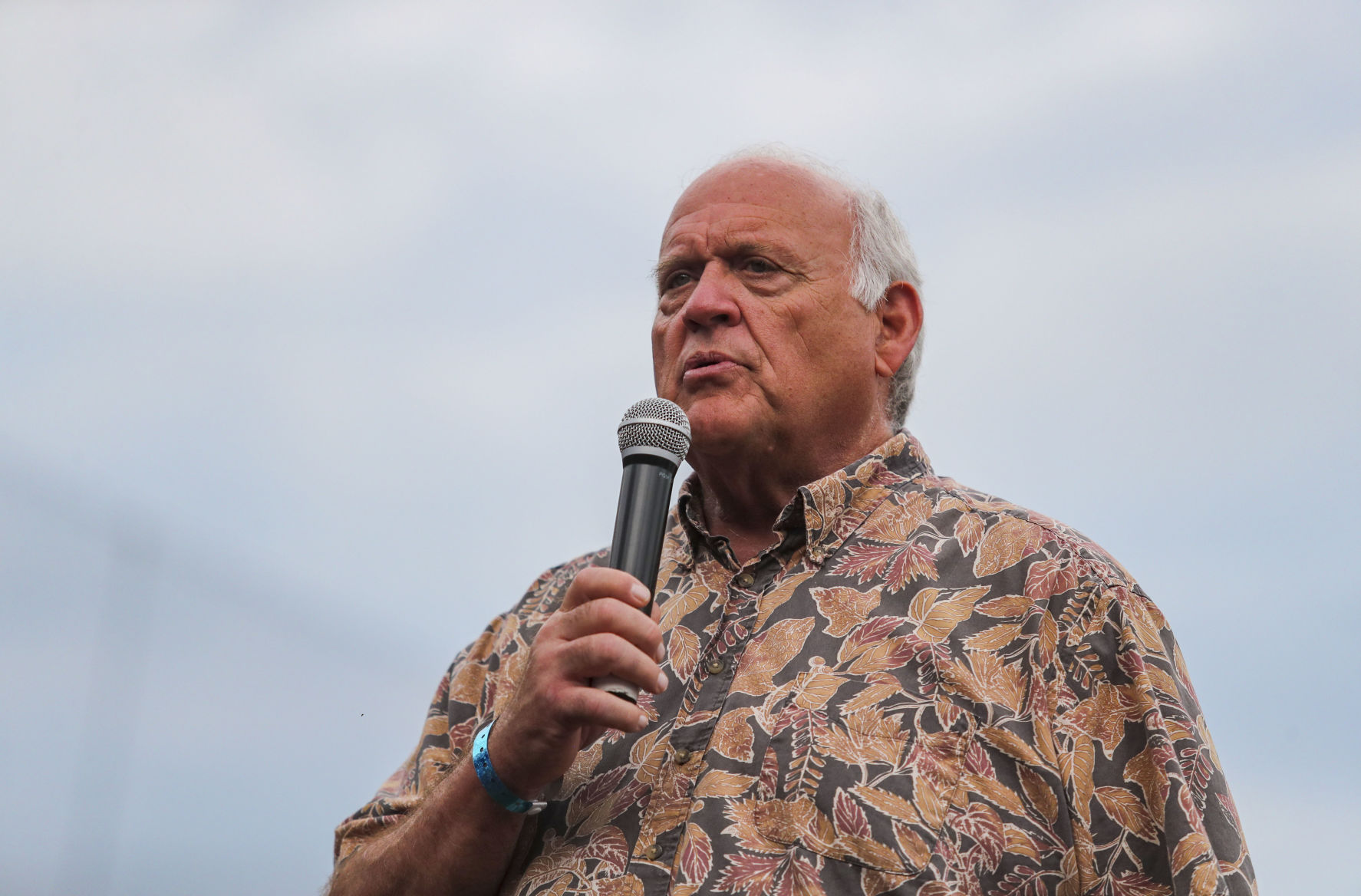 070419-mda-nws-redwhiteboom-036
